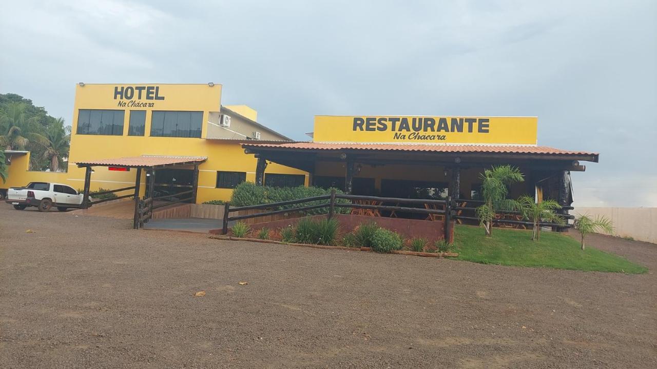 Hotel E Restaurante Na Chacara Dourados Exteriör bild